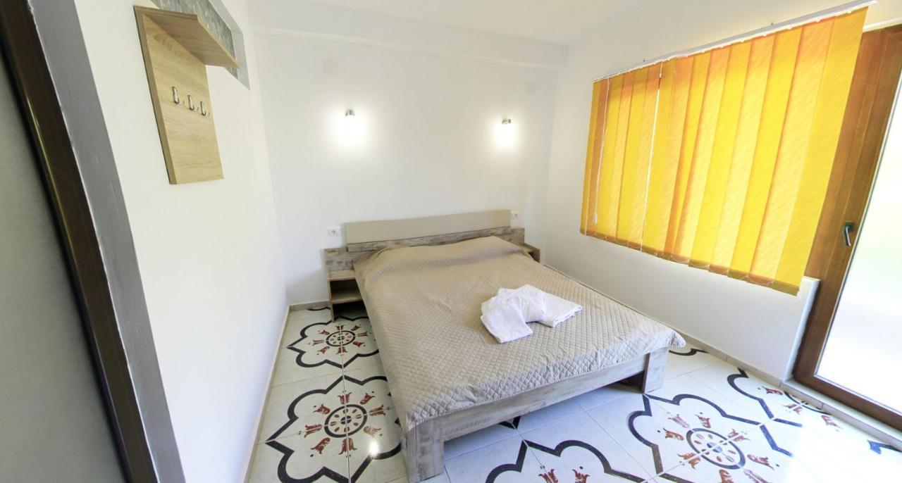 Guest house Leul