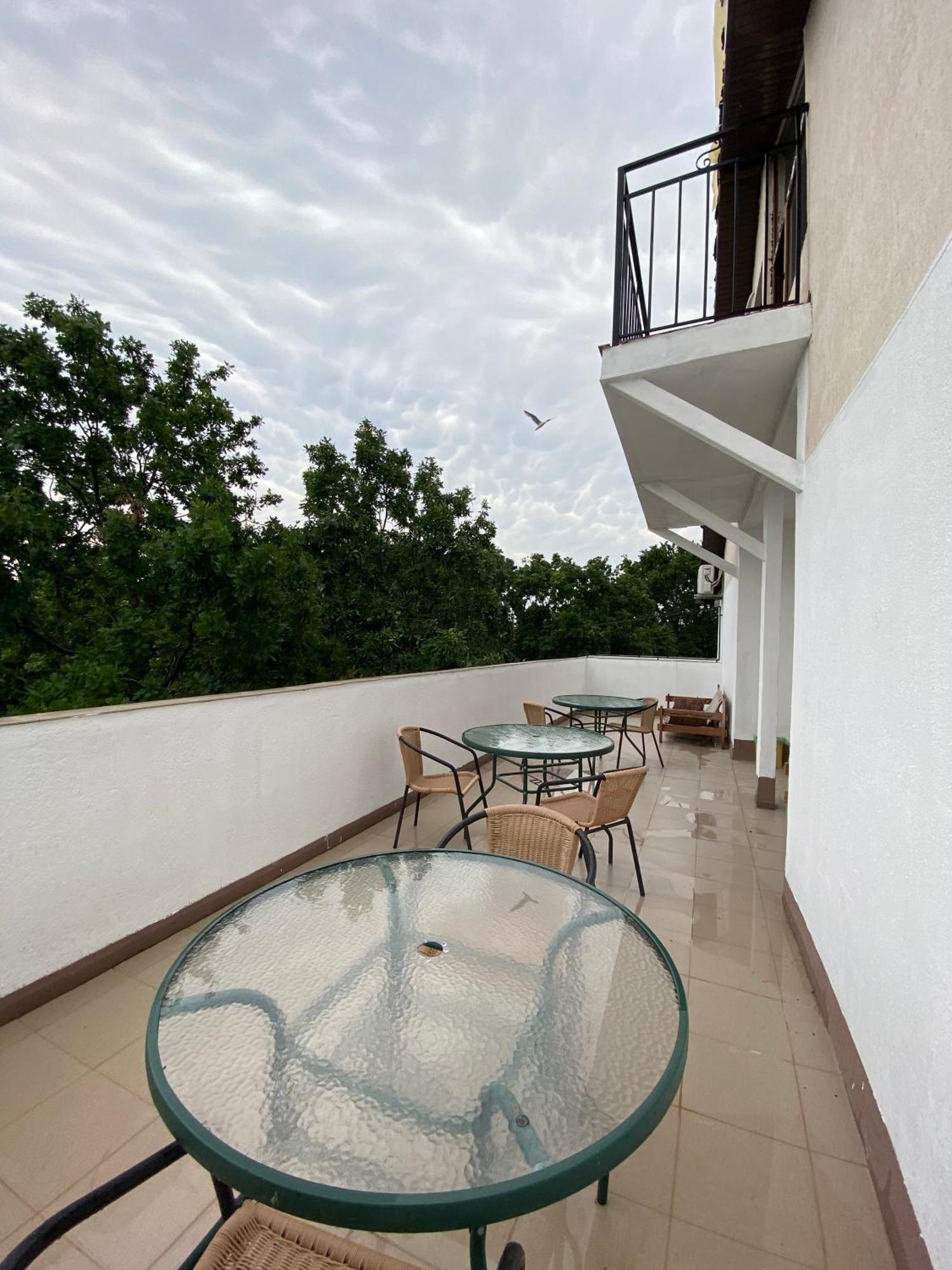 Leul Guest house